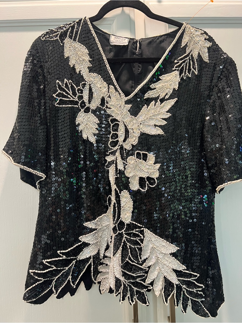 Vintage Silk Beaded Sequin V-Neck Women’s Top - Embellishment. Size L